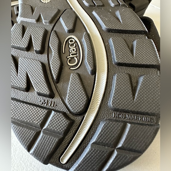 Chaco Men ZVolv Sandal Black size 11 J105085 - Picture 8 of 8